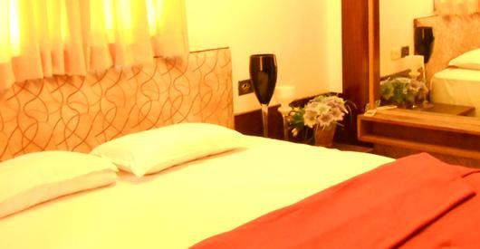 Odour Plus Resorts Chennai Ngoại thất bức ảnh